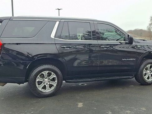 Used 2022 GMC Yukon SLE w/ Gmc Pro Safety Plus Package image 3