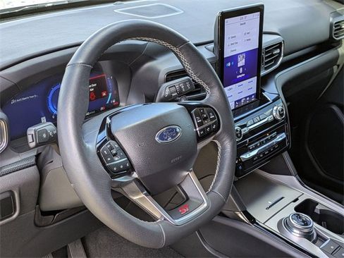 Used 2024 Ford Explorer ST w/ Equipment Group 401A image 14