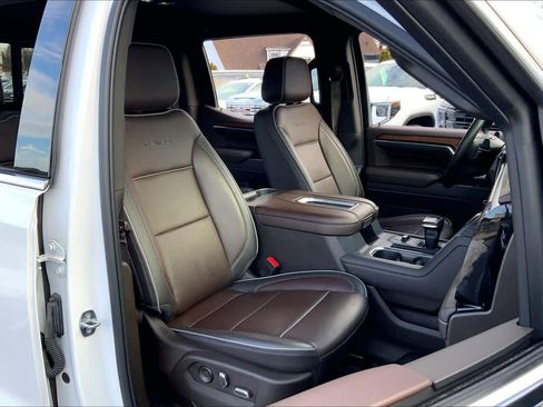 Used 2022 GMC Sierra 1500 Denali image 7