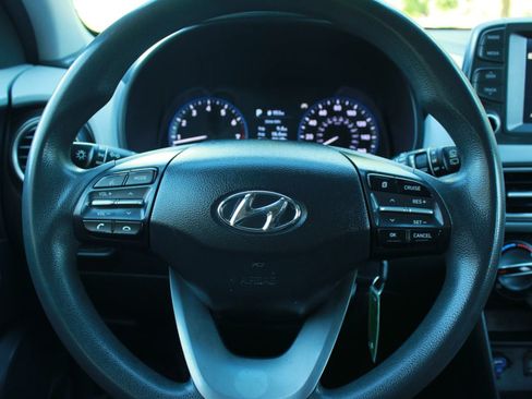 Used 2021 Hyundai Kona SE AWD/4WD image 13