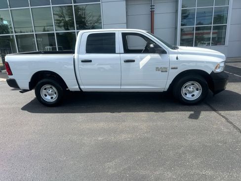 Used 2024 RAM 1500 Tradesman w/ Trailer Tow Group AWD/4WD image 2