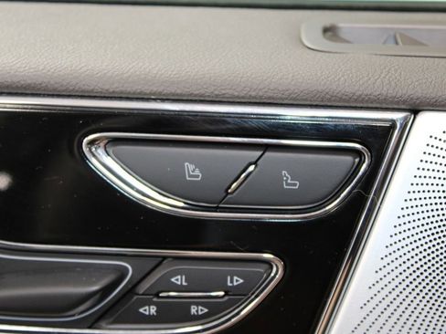 Used 2023 Lincoln Navigator Reserve AWD/4WD image 47