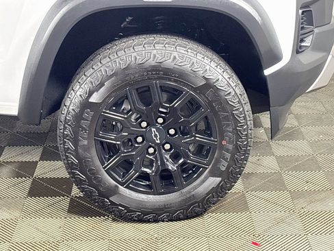 Used 2026 Chevrolet Colorado Trail Boss AWD/4WD image 23