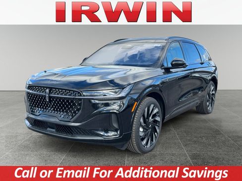 New 2026 Lincoln Nautilus Reserve w/ Jet Appearance Package image 1