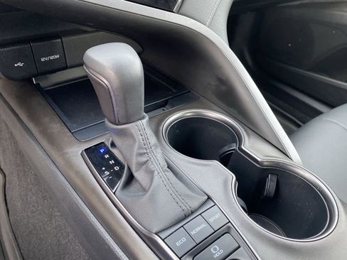 Used 2023 Toyota Camry SE image 37