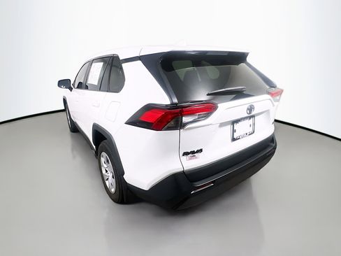 Used 2024 Toyota RAV4 LE image 8
