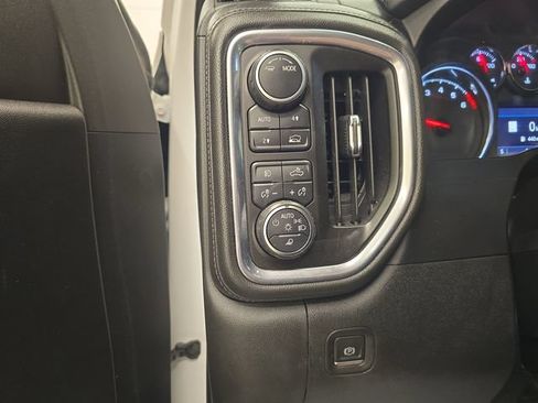 Used 2021 Chevrolet Silverado 1500 LTZ w/ LTZ Convenience Package II AWD/4WD image 34