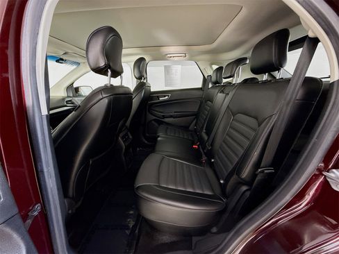 Used 2018 Ford Edge SEL w/ Equipment Group 201A image 25