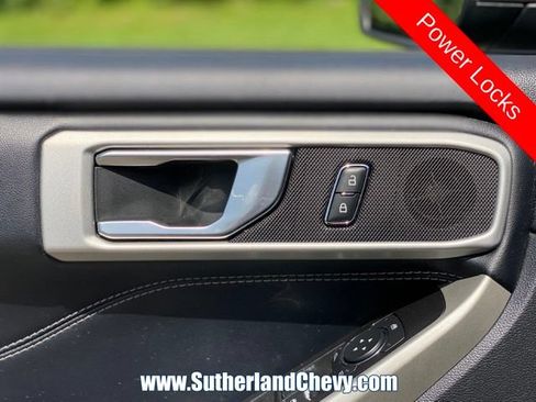 Used 2021 Ford Explorer XLT w/ Equipment Group 202A AWD/4WD image 14