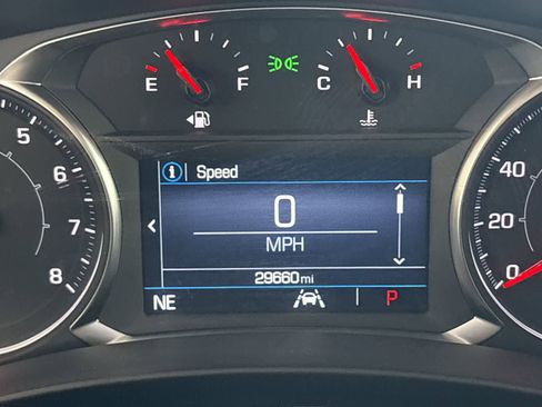 Used 2024 GMC Terrain SLE image 16