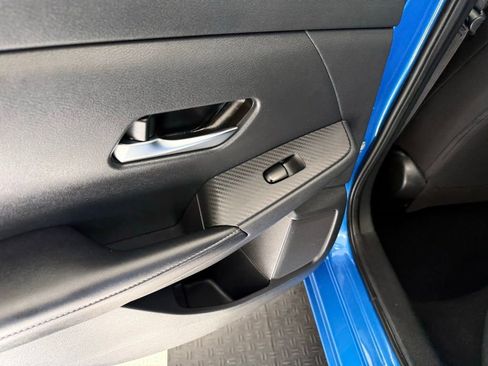 Used 2023 Nissan Sentra SV FWD image 20