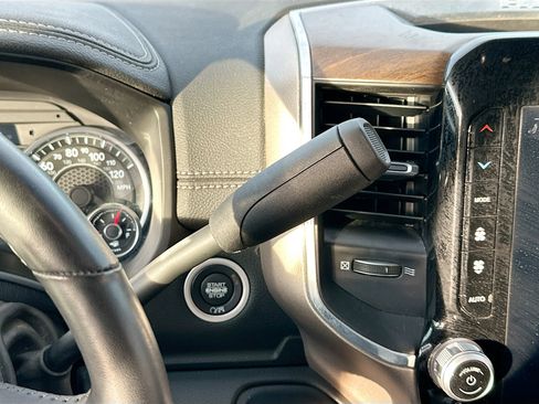 Used 2024 RAM 2500 Laramie image 25