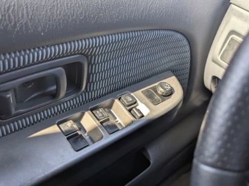 Used 2004 Nissan Xterra SE w/ (Pro) Protection Pkg image 30