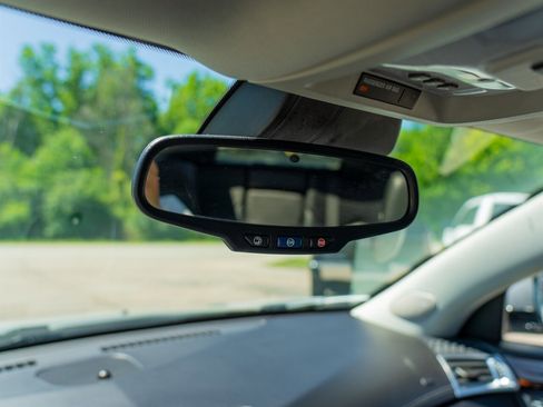 Used 2015 Cadillac SRX Luxury w/ Driver Awareness Package image 33