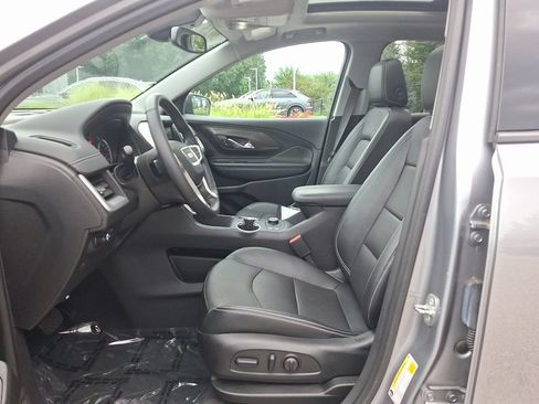 Used 2023 GMC Terrain SLT FWD image 14
