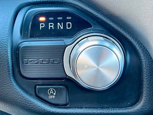 Used 2024 RAM 1500 Laramie image 34