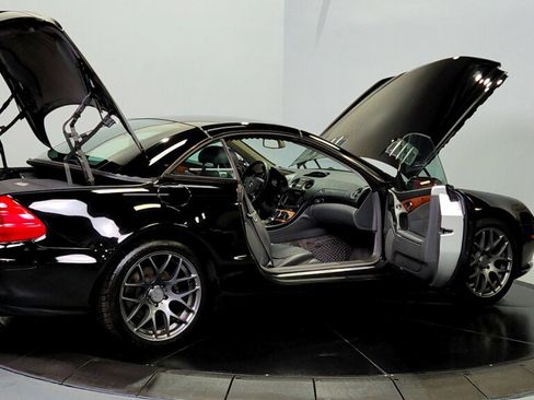 Used 2005 Mercedes-Benz SL 500 image 12