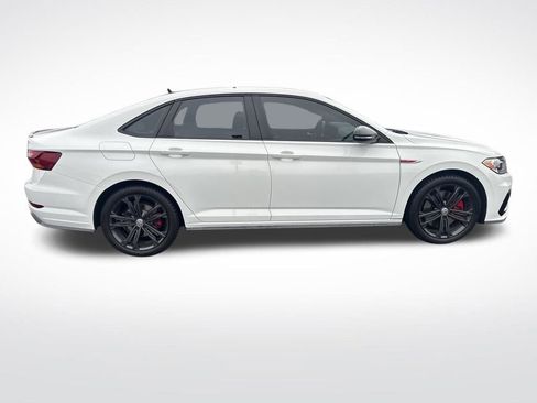 Used 2019 Volkswagen Jetta GLI image 8