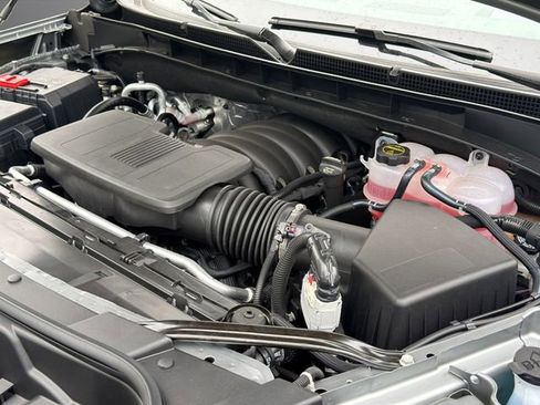 New 2026 GMC Yukon Denali Ultimate w/ LPO, Floor Liner Package AWD/4WD image 25