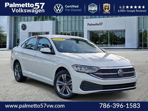 Certified 2022 Volkswagen Jetta SE FWD image 1