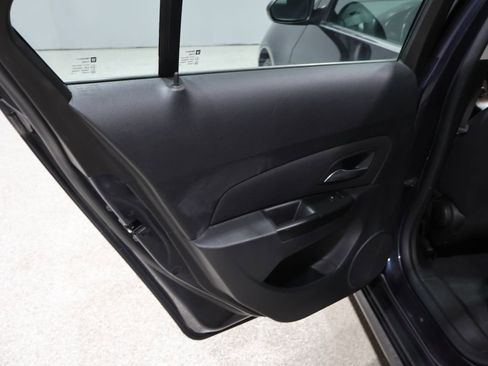 Used 2014 Chevrolet Cruze LT w/ RS Package image 20