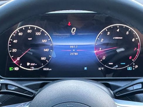 Used 2024 Mercedes-Benz C 300 Sedan image 11