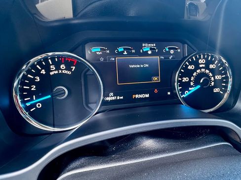 Used 2017 Ford F150 Lariat RWD image 10