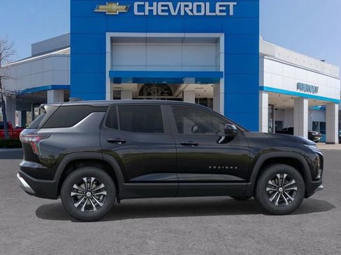 New 2026 Chevrolet Equinox LT image 5