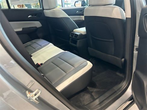 New 2025 Honda Prologue Touring image 22