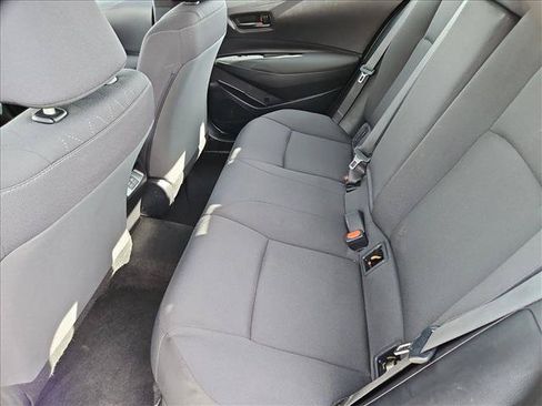 Used 2025 Toyota Corolla LE FWD image 24