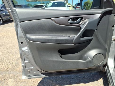 Used 2022 Nissan Rogue Sport S FWD image 18