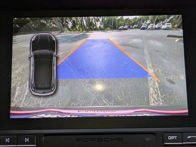 Used 2018 Porsche Macan AWD/4WD image 10