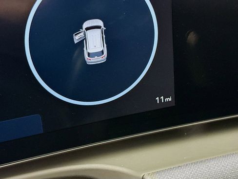 Used 2025 Hyundai Tucson SEL image 12