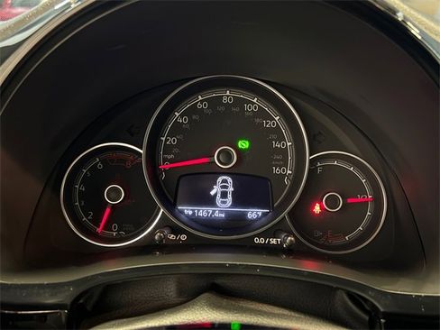 Used 2019 Volkswagen Beetle 2.0T S image 17