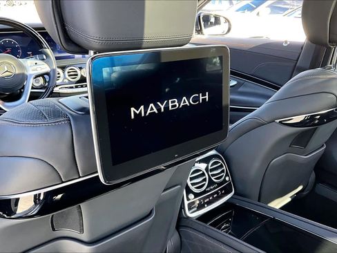 Used 2020 Mercedes-Benz Maybach S 650 image 34