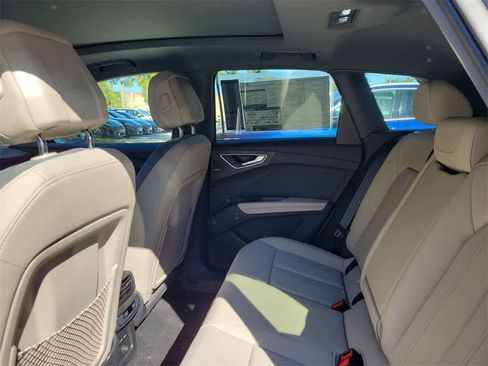 New 2026 Audi Q4 e-tron Premium Plus image 12