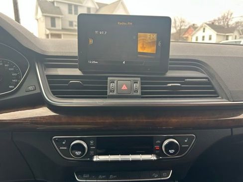 Used 2018 Audi Q5 2.0T Premium AWD/4WD image 28