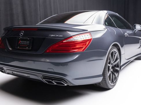 Used 2015 Mercedes-Benz SL 63 AMG w/ Driver Assistance Package image 42
