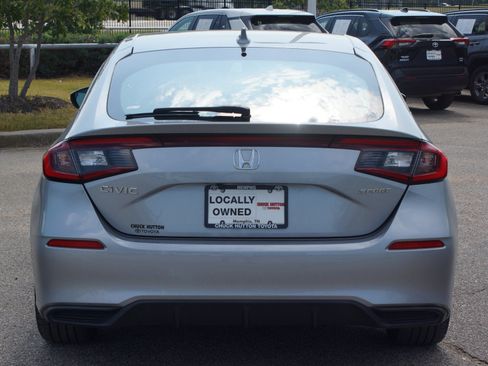 Used 2023 Honda Civic Sport image 3