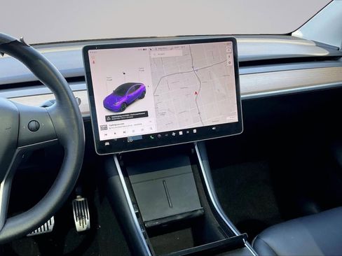 Used 2020 Tesla Model Y Long Range AWD/4WD image 6