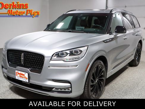 Used 2023 Lincoln Aviator Reserve w/ Equipment Group 201A AWD/4WD image 1