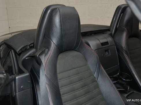 Used 2017 FIAT 124 Spider Abarth RWD image 18