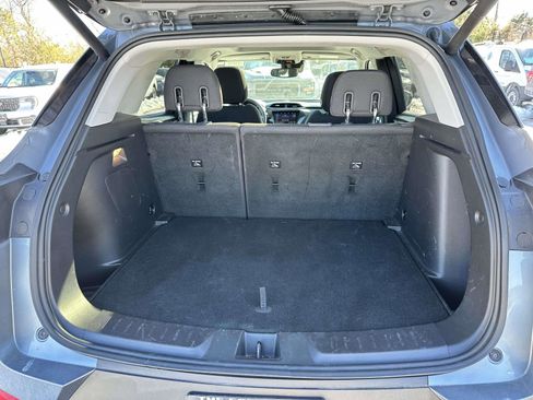 Used 2022 Chevrolet TrailBlazer LT w/ Sun and Liftgate Package image 8