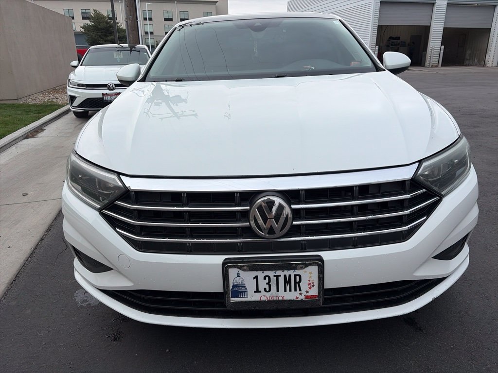 Used 2019 Volkswagen Jetta SEL FWD image 1