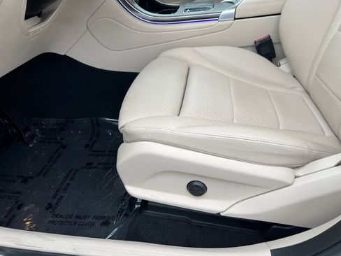 Used 2022 Mercedes-Benz GLC 300 image 15