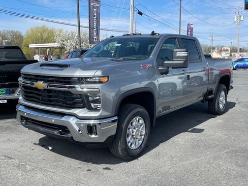 New 2026 Chevrolet Silverado 3500 LT w/ True North Edition AWD/4WD image 19