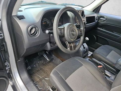 Used 2015 Jeep Patriot Sport w/ Power Value Group FWD image 17