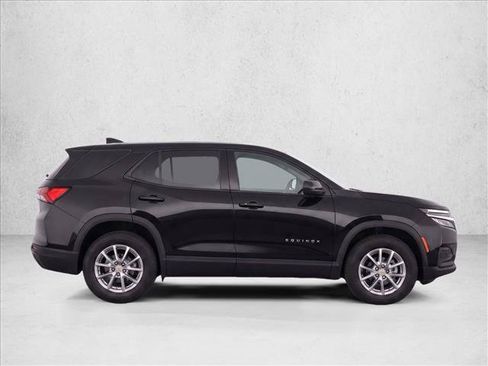 Used 2023 Chevrolet Equinox LS FWD image 8