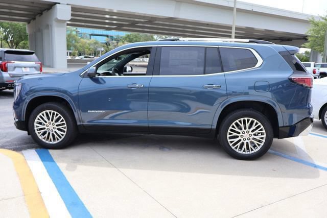Certified 2026 GMC Acadia Denali w/ Super Cruise Package AWD/4WD image 3