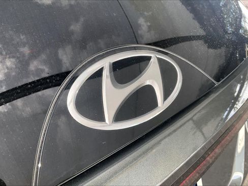 Certified 2022 Hyundai Tucson SEL w/ Convenience Package FWD image 31